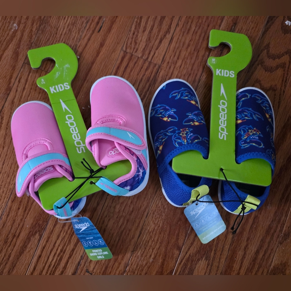 Speedo Kids Water Shoes in Pink and Navy